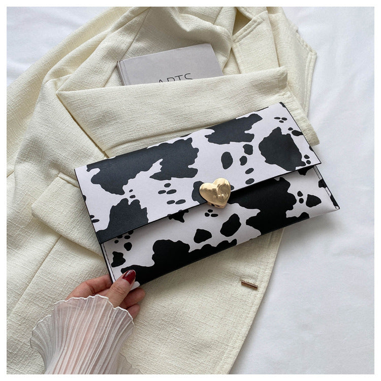 Colección Wild Heart: Sobres de Mano con Estampado Animal
