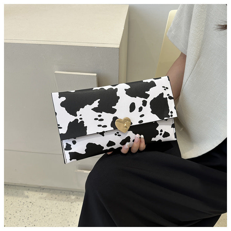 Colección Wild Heart: Sobres de Mano con Estampado Animal