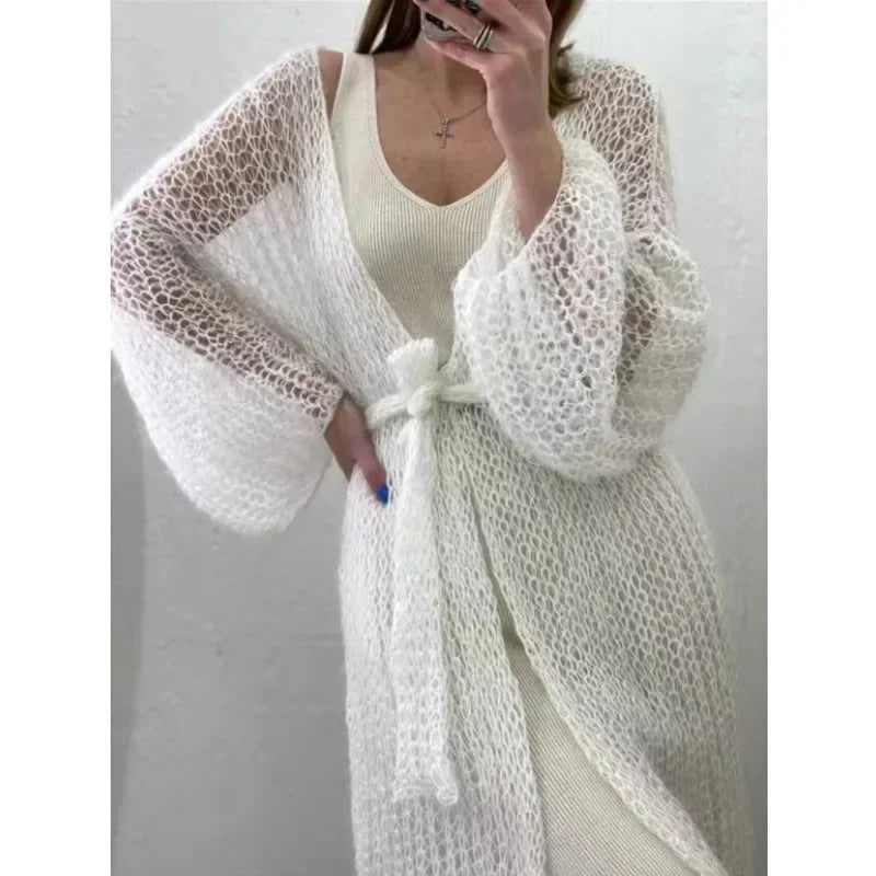 Blusa "Nube de Punto": Kimono Calado de Estilo Boho