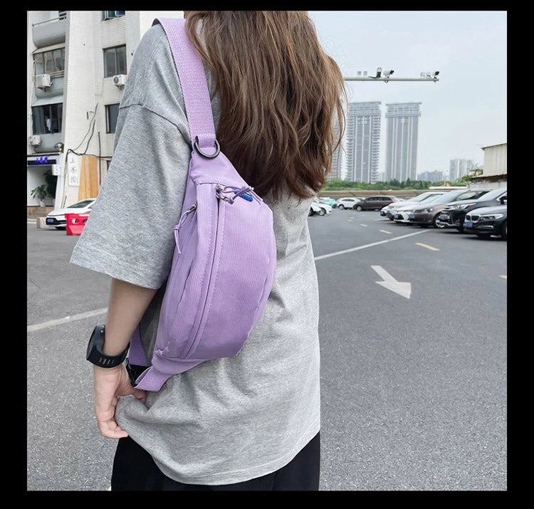 Urban Flex: Riñonera Deportiva de Textura Cuadriculada