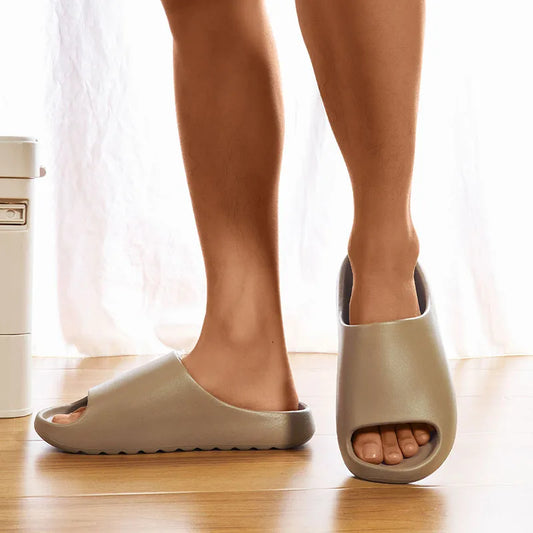 Sandalias Slide "CloudComfort" - Minimalismo y Suavidad