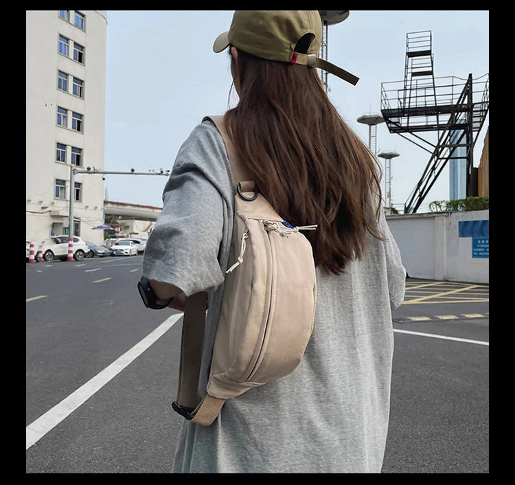 Urban Flex: Riñonera Deportiva de Textura Cuadriculada