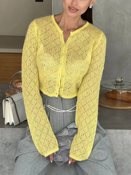 Blusa "Lemon Breeze": Punto Calado de Estilo Romántico