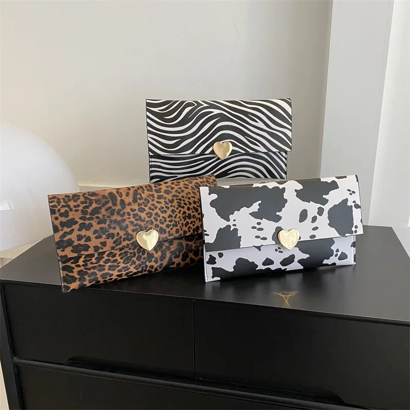 Colección Wild Heart: Sobres de Mano con Estampado Animal