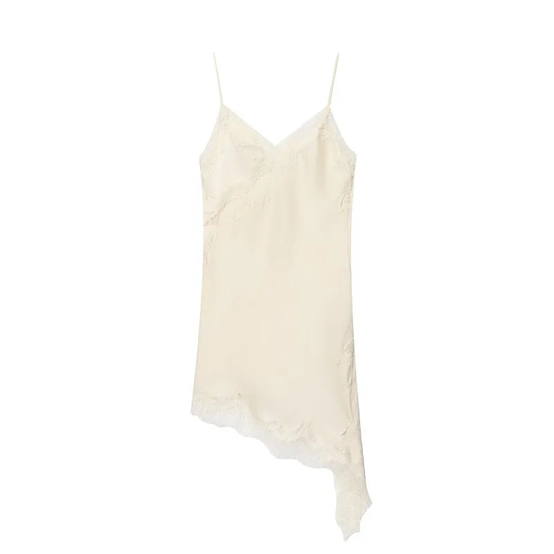Alba - Vestido "Coco Lace": Vestido Lencero de Gasa Marrón con Encaje Asimétrico